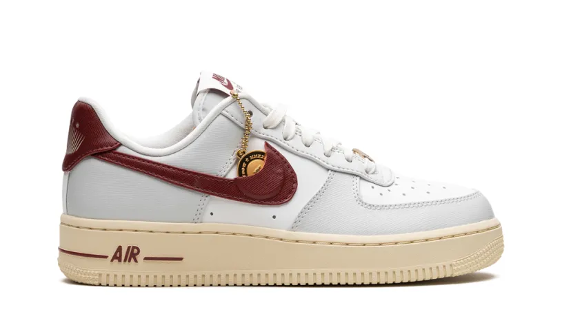 Nike Lifestyle AIR FORCE 1 LO WMNS 'Swoosh Pocket - Team Red'